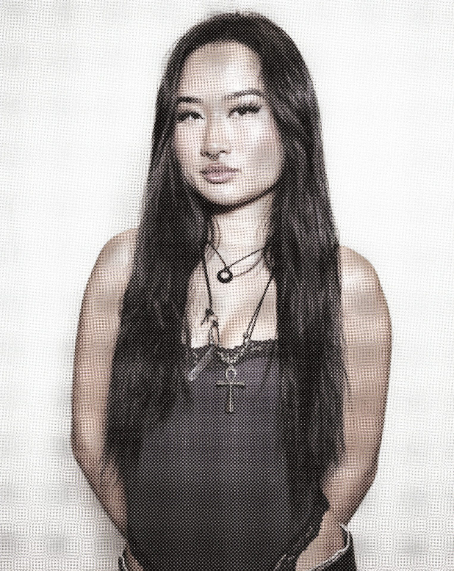 Kimmy Tran, Social Media Team